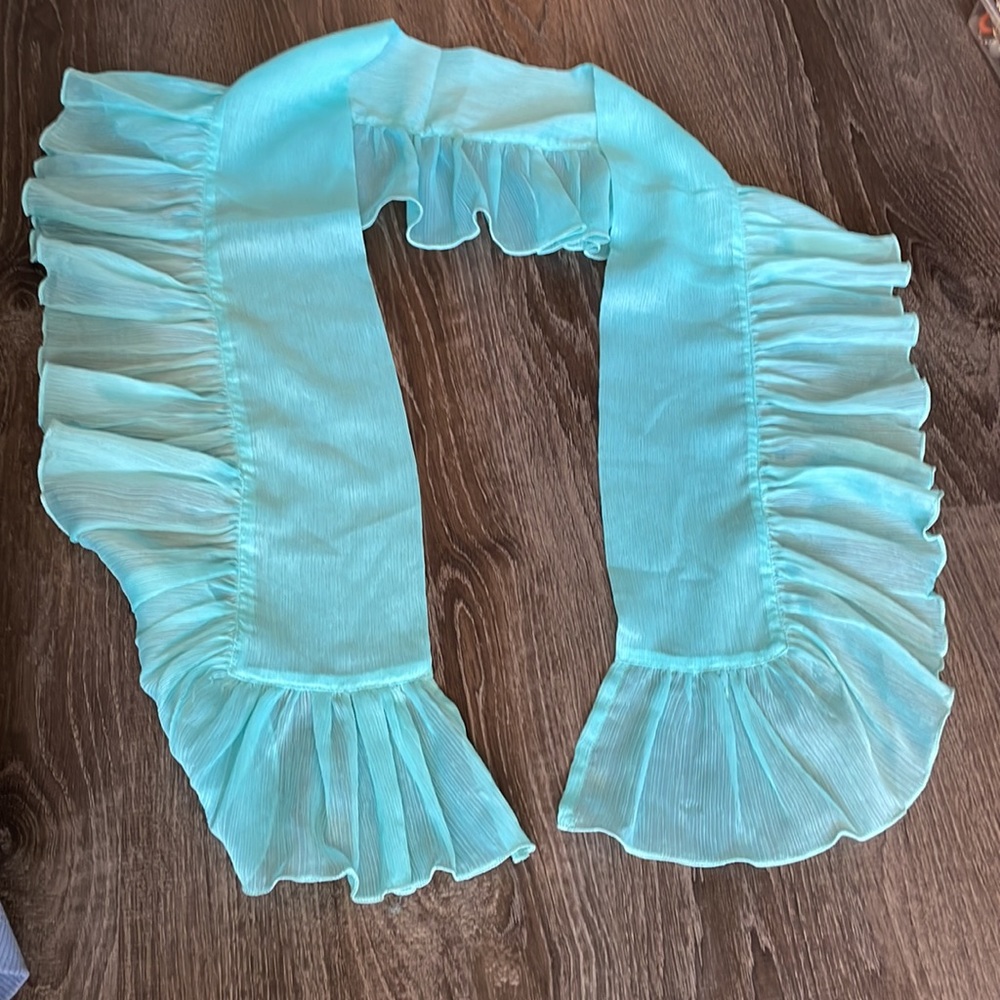 Scarf - Picture 2 of 3